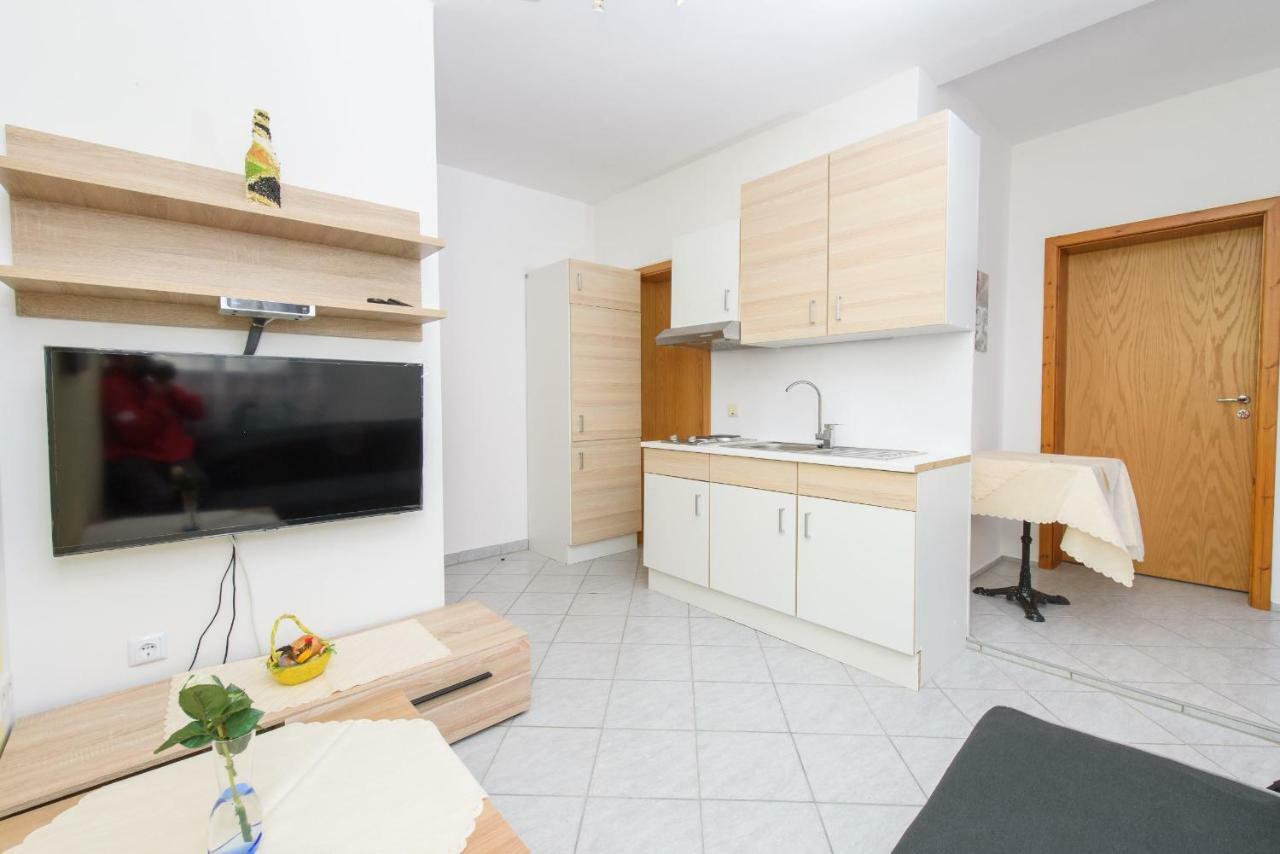 Apartments San Jozef Trogir Buitenkant foto