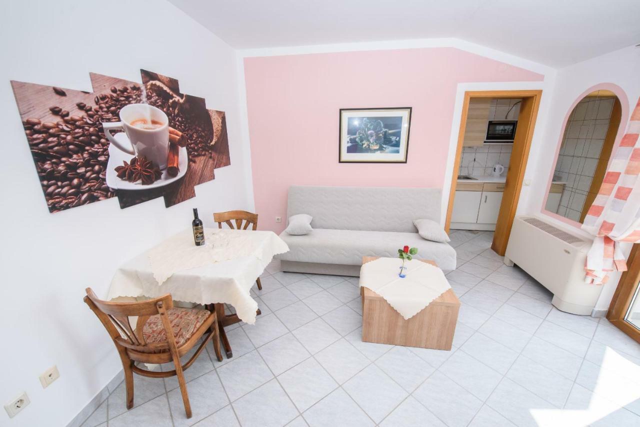 Apartments San Jozef Trogir Buitenkant foto